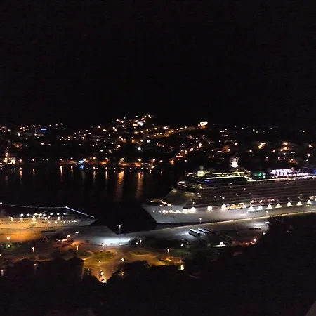 Nikol Apartman