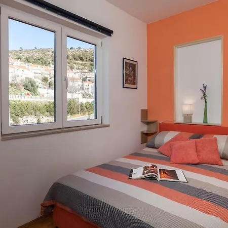Apartment Nikol