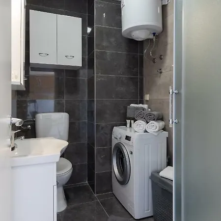 Nikol Apartman
